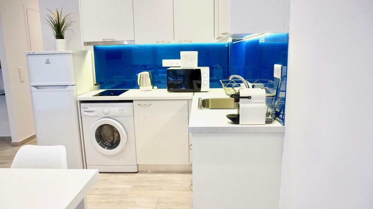 Modern & Central Apt In Athens Ngoại thất bức ảnh