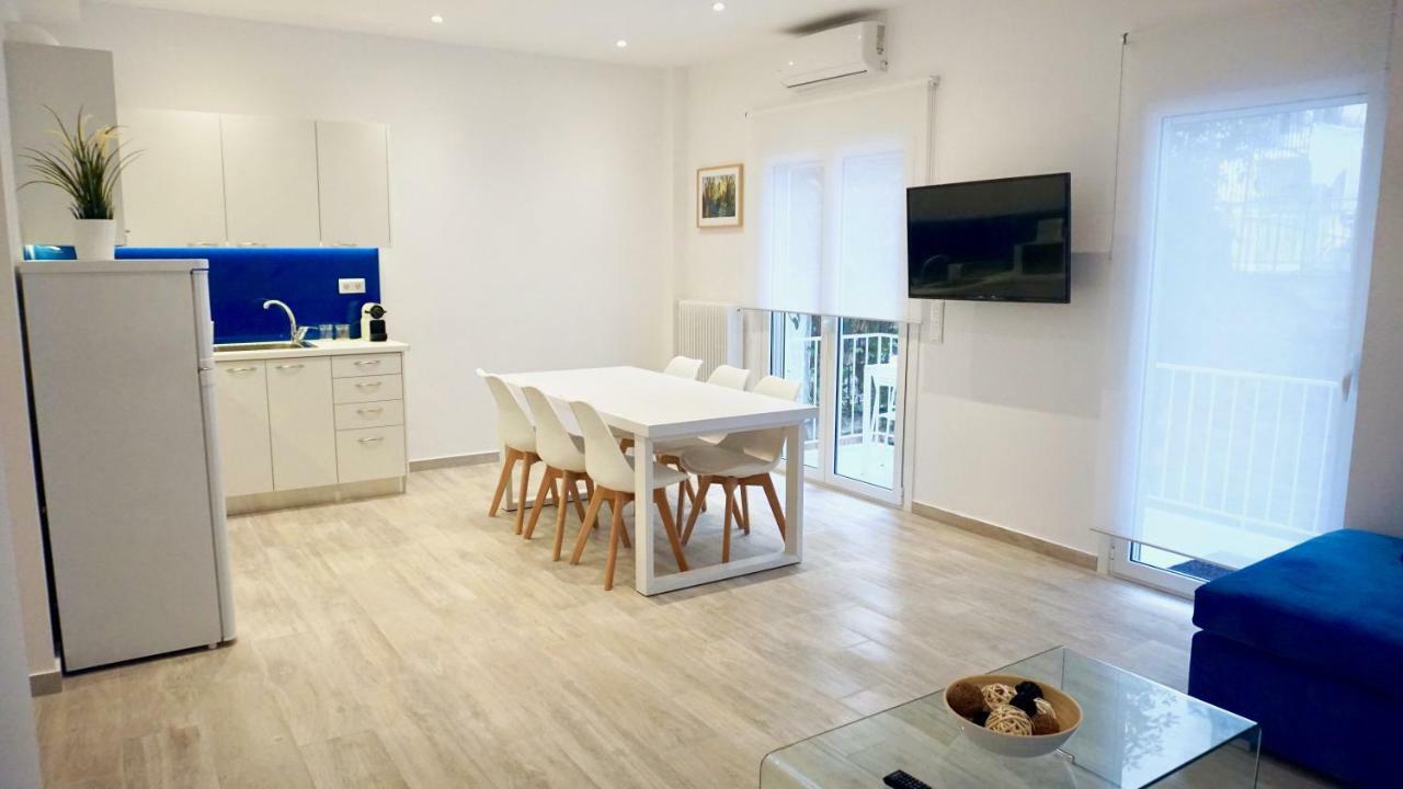Modern & Central Apt In Athens Ngoại thất bức ảnh